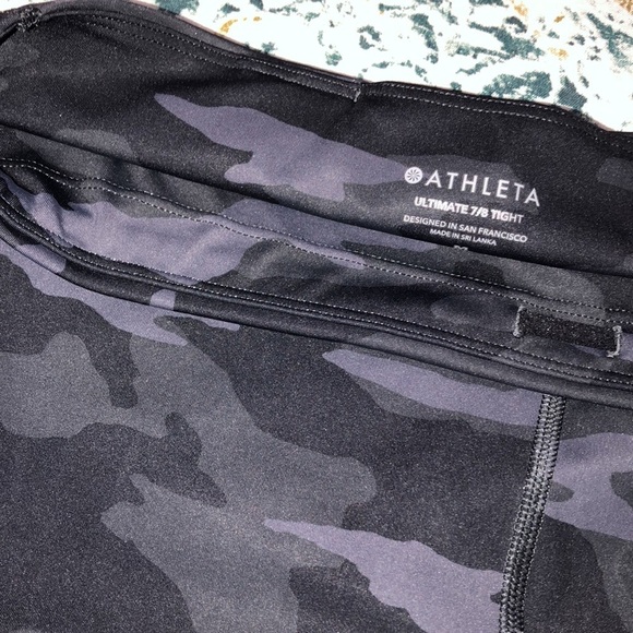 Athleta size medium camo athletic leggings - Picture 7 of 9
